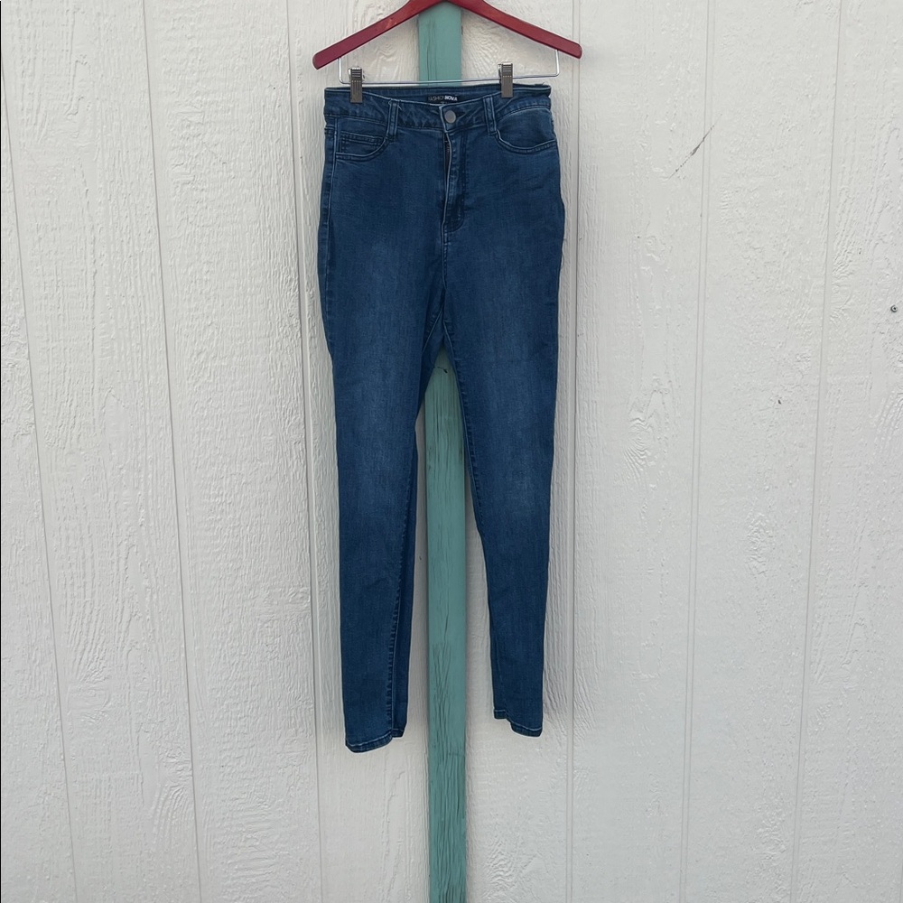 Fashion Nova High Rise Skinny Jeans 9